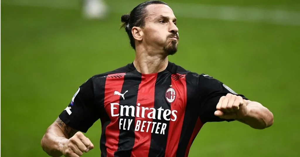 Zlatan Ibrahimović playing for AC milan