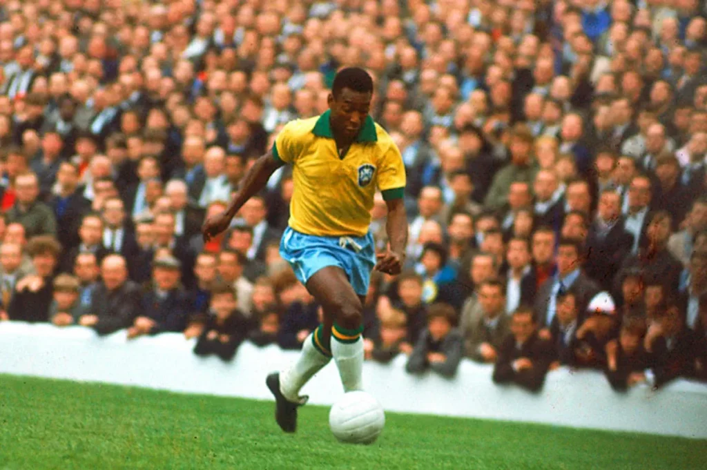 Pele dribbling the soccer ball