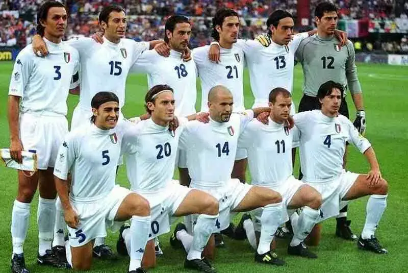 starting team of italy national team 2000 euro final