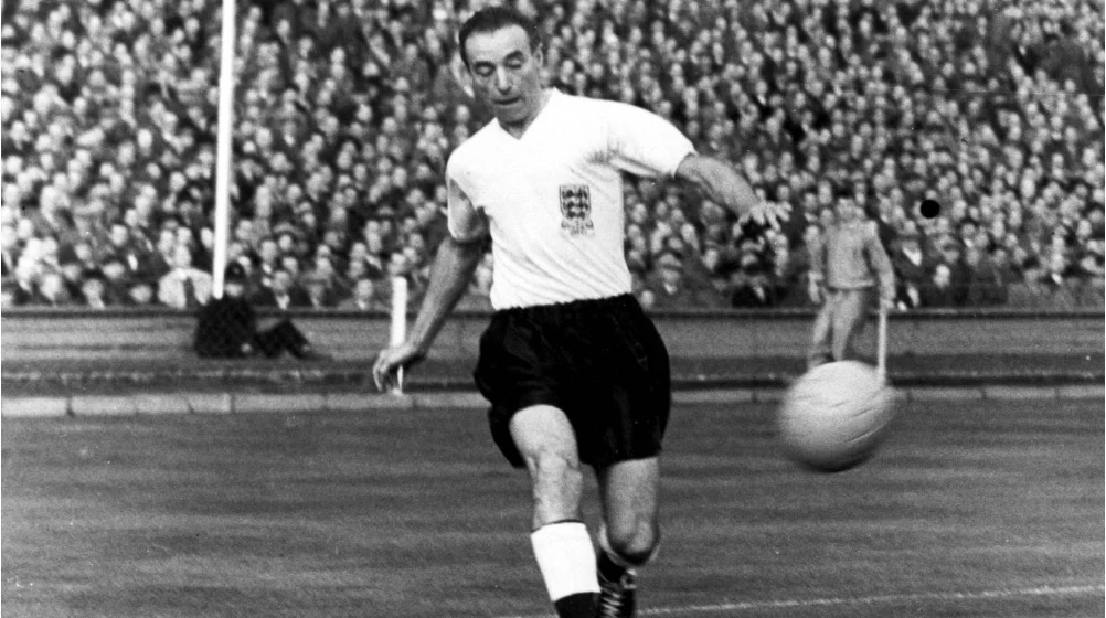 sir stanley matthews playing for england