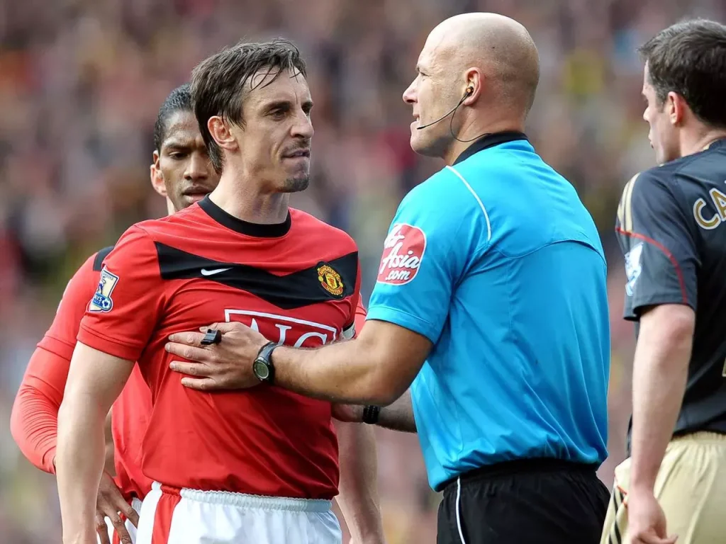 gary neville losing his temper with liverpool's jamie carragher
