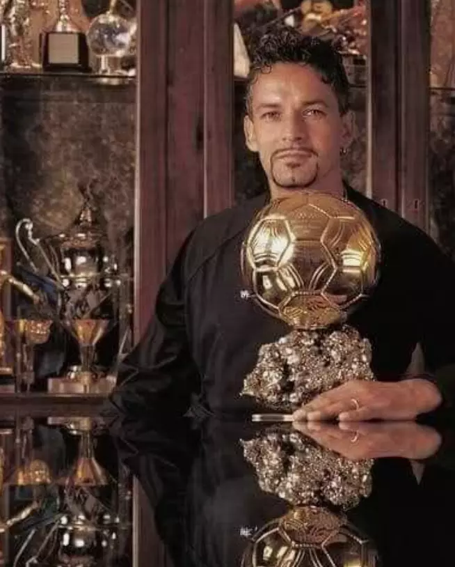 Roberto Baggio With Trophies