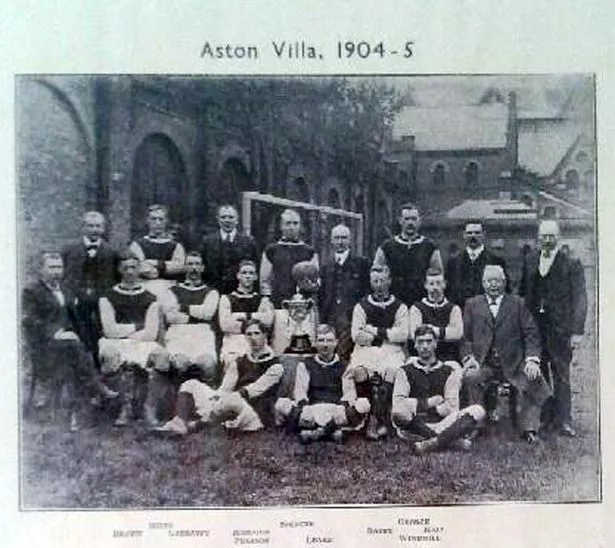 The-1905-Aston-Villa-team