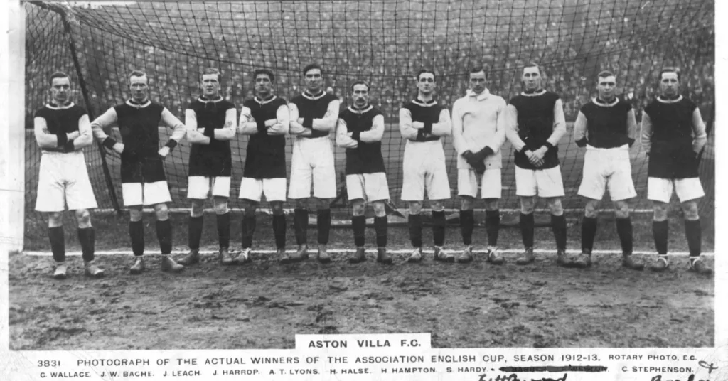 Aston_Villa_1912-13_FA_Cup_winners