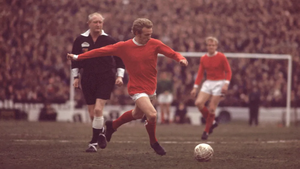 dennis-law-manchester-united