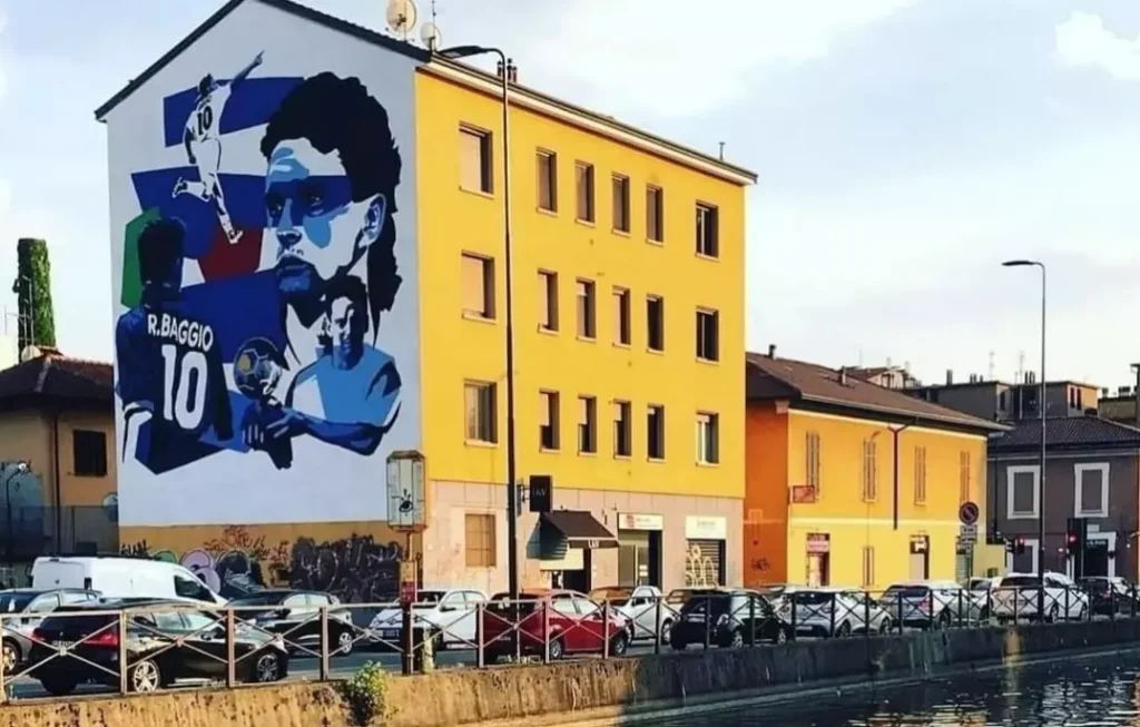 roberto baggi wall mural