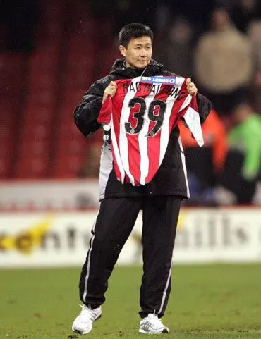 sheffield united chinese signing