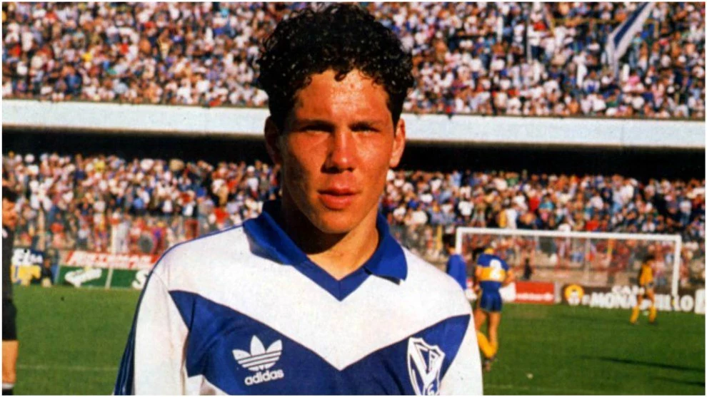 young cholo making debut at velez aarsfield at 17 years old