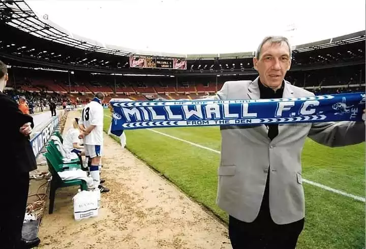 Barry Kitchener at the Den