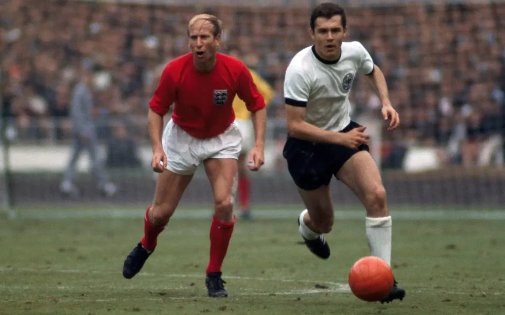Bobby Charlton and Franz Beckenbauer