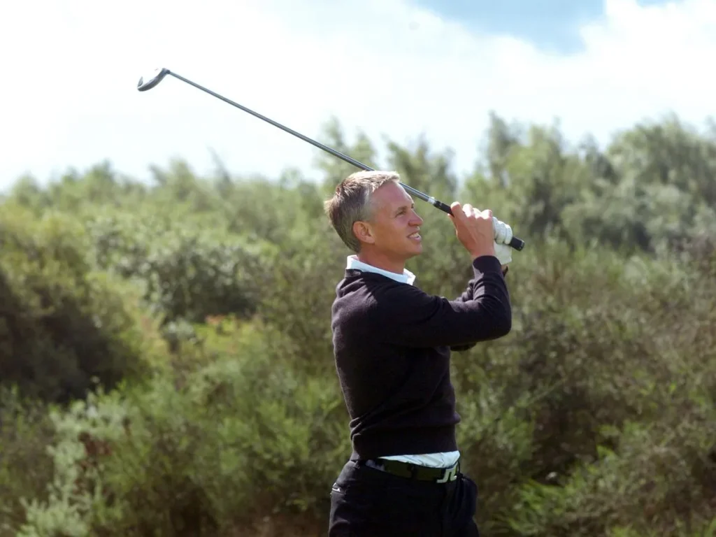 gary lineker playing golf