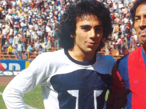 hugo sanchez pumas