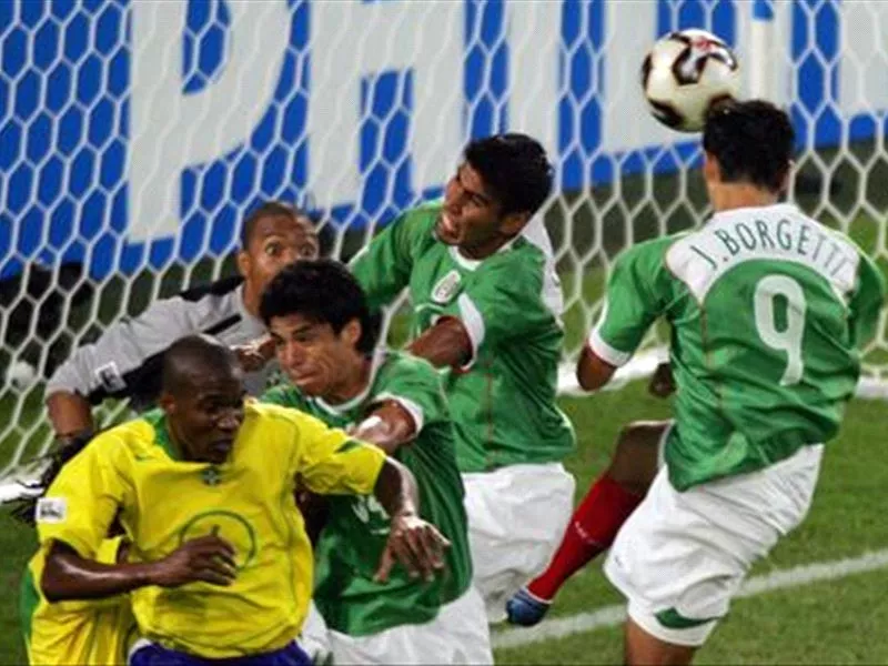 jared borgetti scoring against brazil