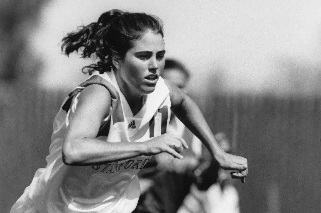 julie foudy playing college soccer