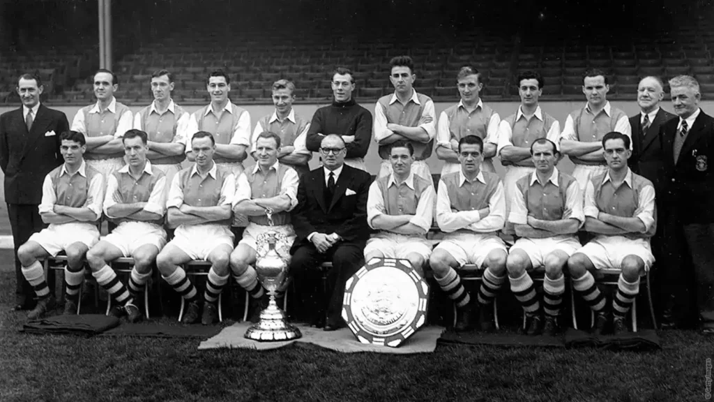 Tom Whittaker And Arsenal Squad