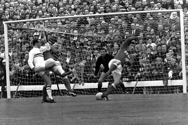 Soviet Union 2 - Chile 1