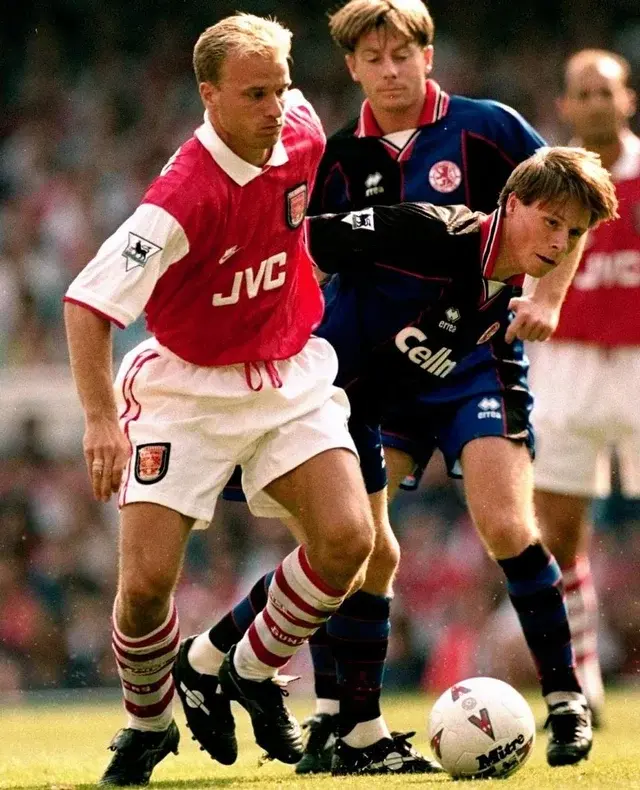 dennis bergkamp making his arsenal debut optimised