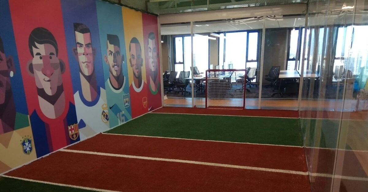 player shooting in jorkyball