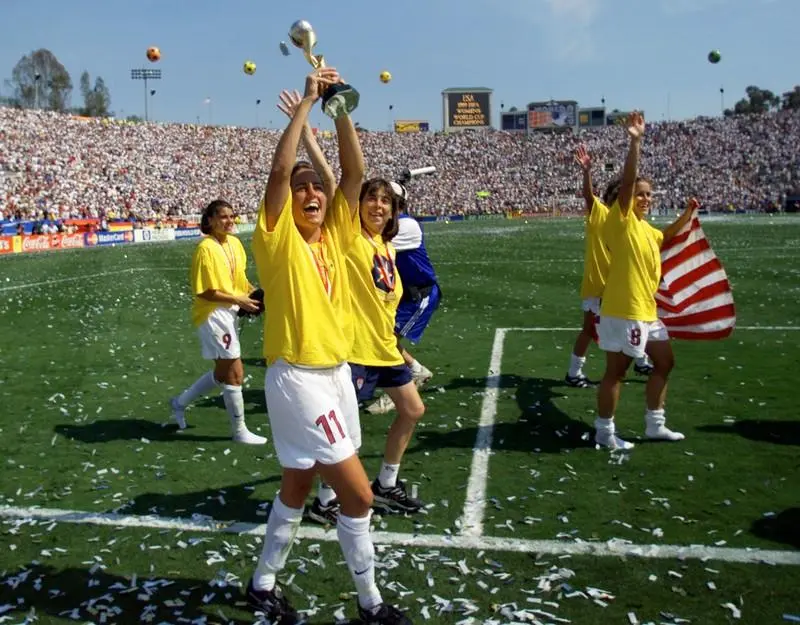 joy fawcett winning the world cup